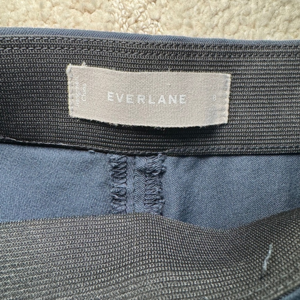 Everlane Pants Women 8 Navy Blue Side Zip Stretch Cotton Slim Straight Pull on - Picture 7 of 9